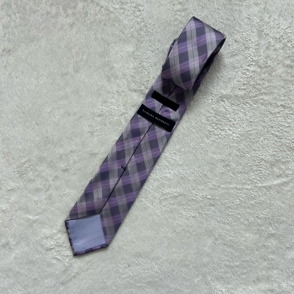 men’s banana republic tie - Picture 3 of 3
